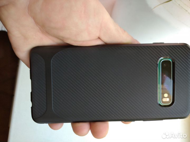 Samsung Galaxy S10+, 8/128 ГБ