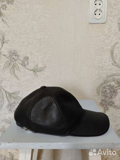 Бейсболка кожаная