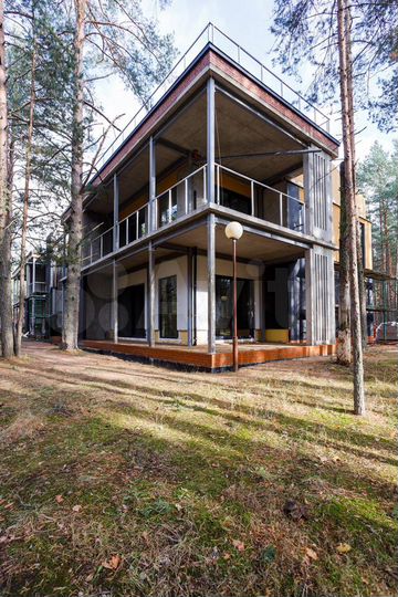 Дом 326,2 м² на участке 3 га