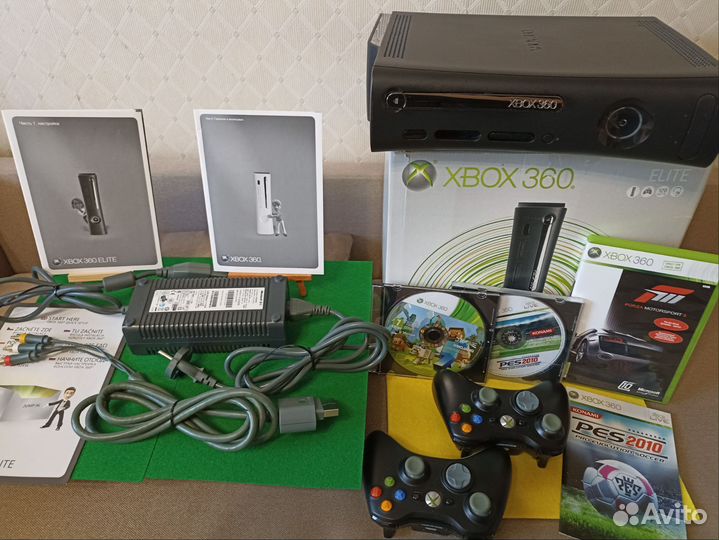 Xbox 360 Elite. Комплект 