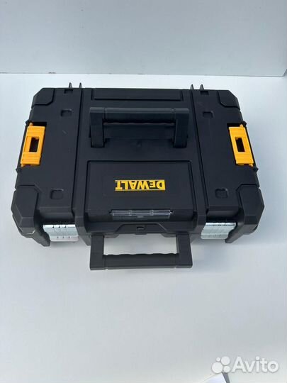 Гайковерт и шуруповерт Dewalt