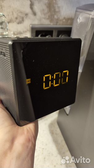 Радио часы Sony ICF-C1T