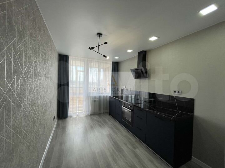 2-к. квартира, 66,4 м², 10/15 эт.