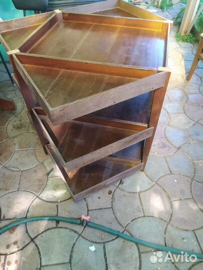 Пеленальный столик