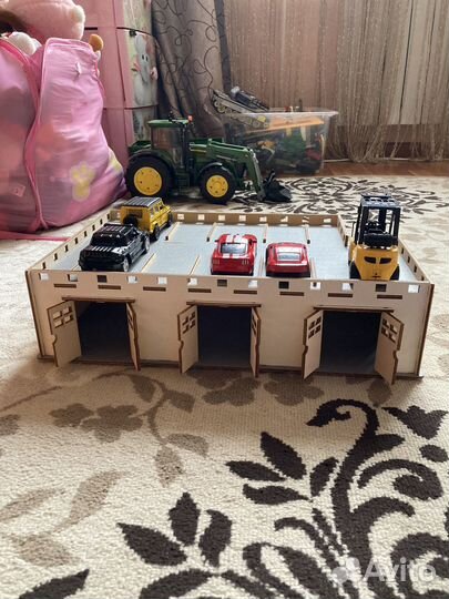 Парковка для машинок