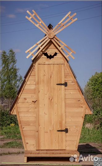 Уличный туалет с установкой