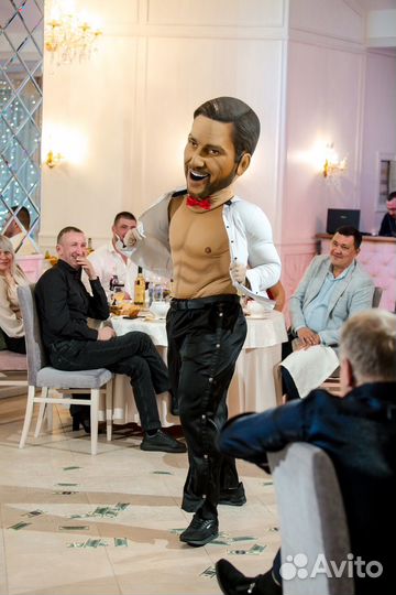 Аниматор шуточный ростовая кукла моргенштерн