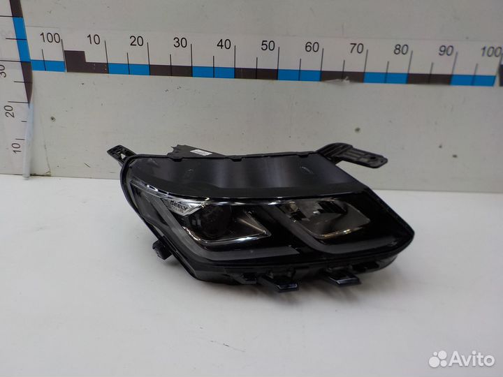 Фара правая Geely Coolray