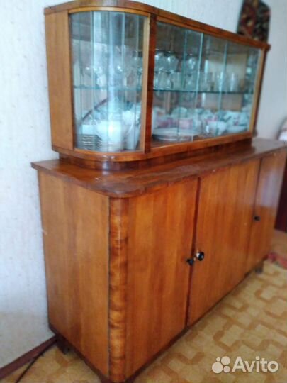 Антикварный буфет