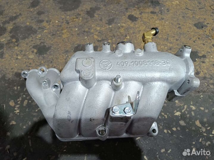 Впускной коллектор маленький УАЗ 409