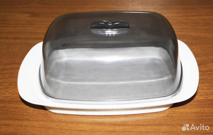 Маслёнка (11 см. х 17 см.), Россия