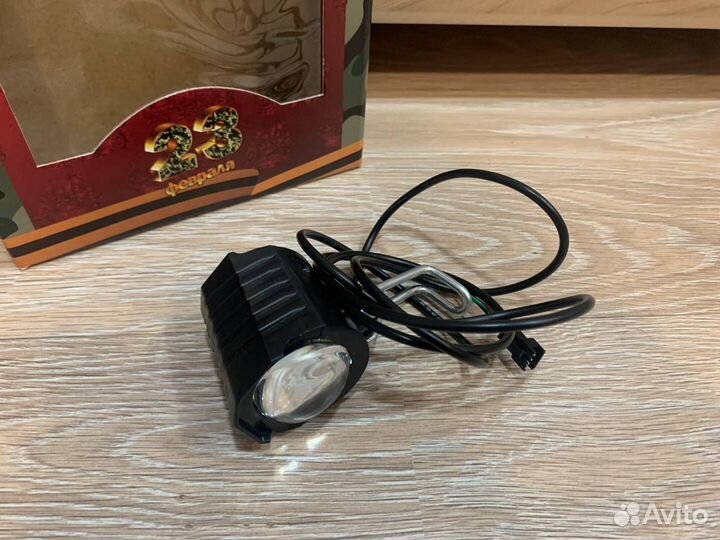 Фонарь для электровелосипеда