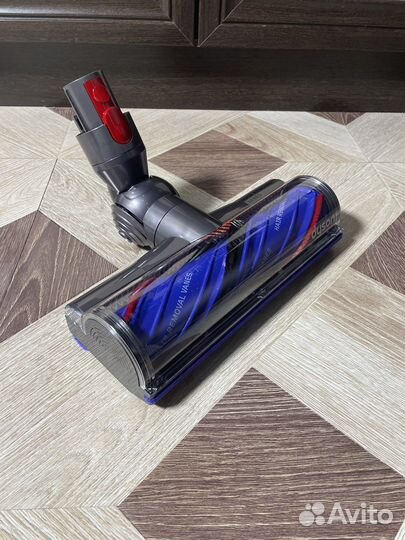 Dyson v8 SV25 absolute новый пылесос