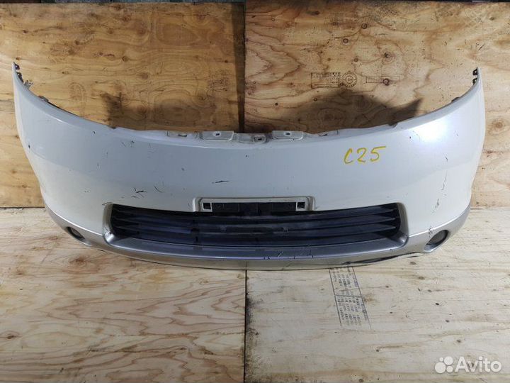 Бампер перед. nissan serena