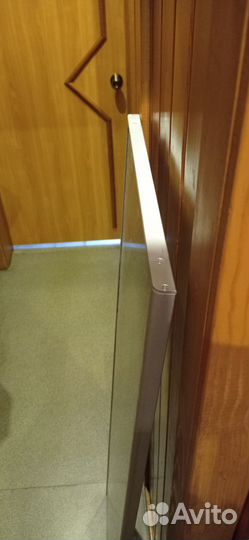 Мебельные алюминиевые дверцы