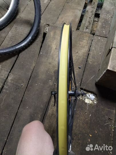 Велосипедное колесо переднее 26