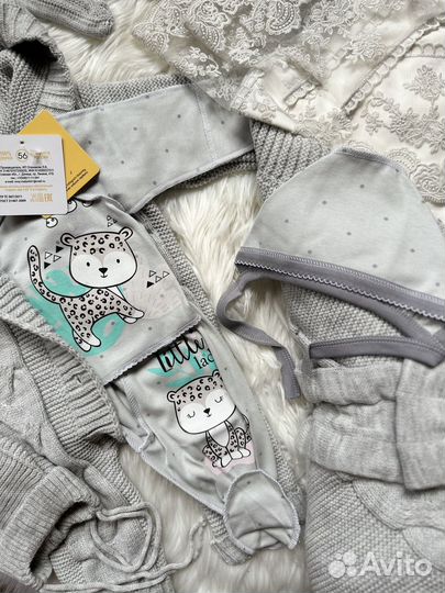 Комплект на выписку для девочки осень новый