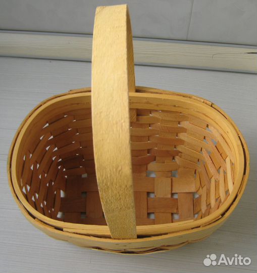 Корзина плетеная