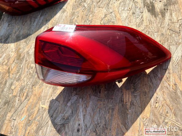 Фонарь задний правый Hyundai Tucson 3 фара б\у