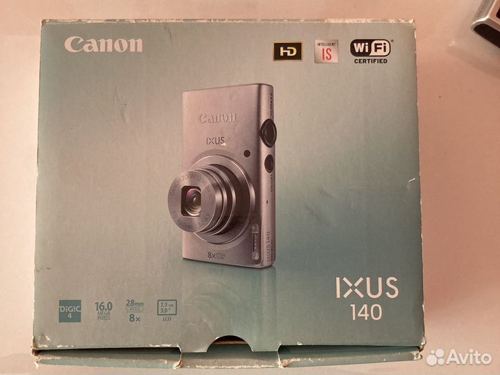 Компактный фотоаппарат canon