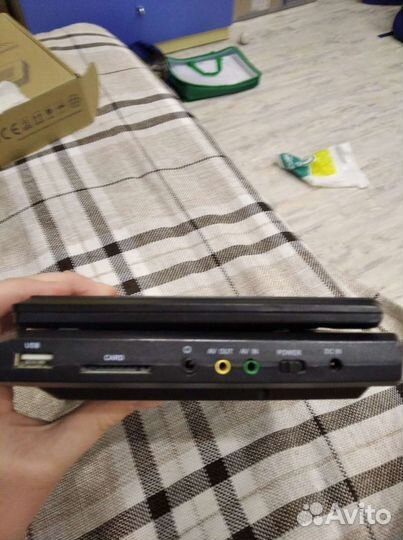 Портативный dvd плеер