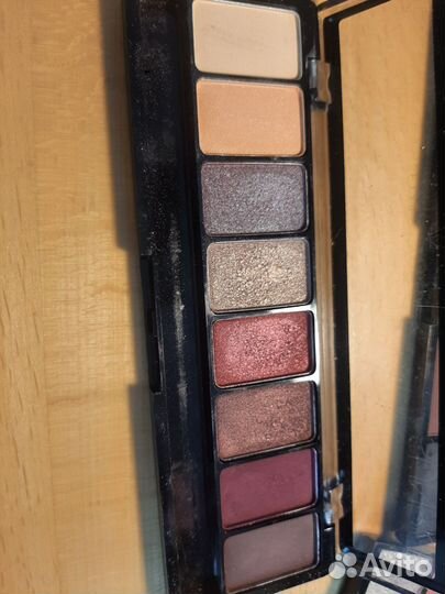 Тени для век