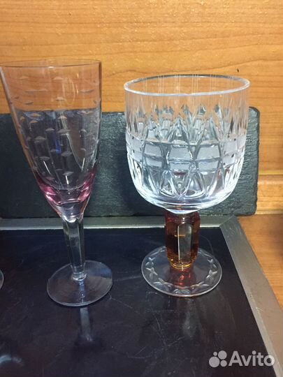 Фужеры СССР, цветное стекло, Графин с лебедем