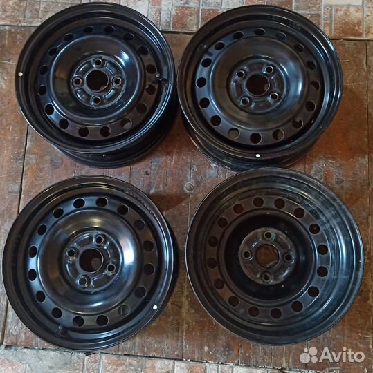 Оригинальные стальные диски Toyota 4*100 14*J5