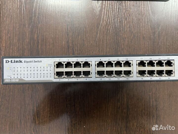 Коммутатор D-link DGS 1024D