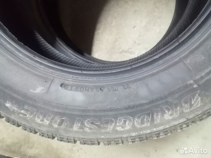 Bridgestone Blizzak VRX 205/65 R16 95S