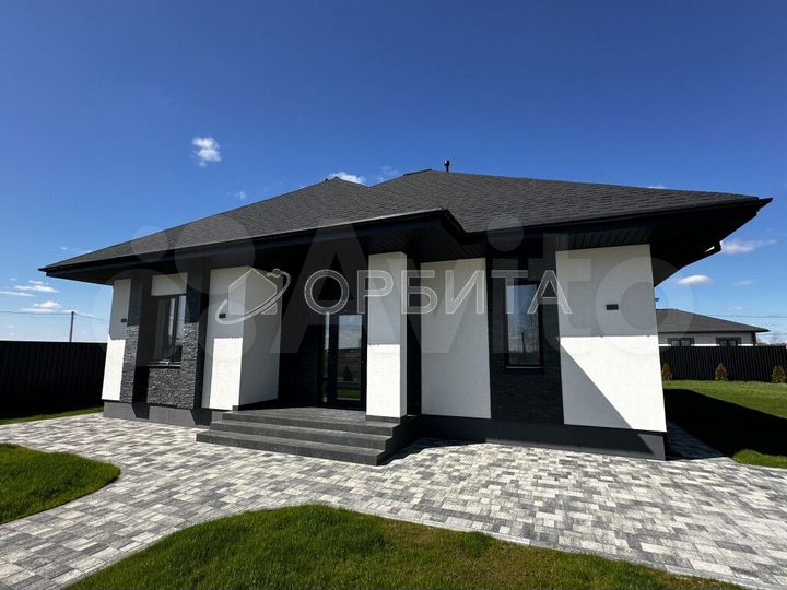 Дом 136 м² на участке 8,6 сот.