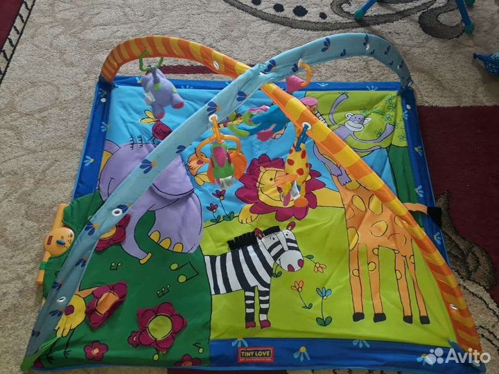 Развивающий коврик tiny love солнечная полянка
