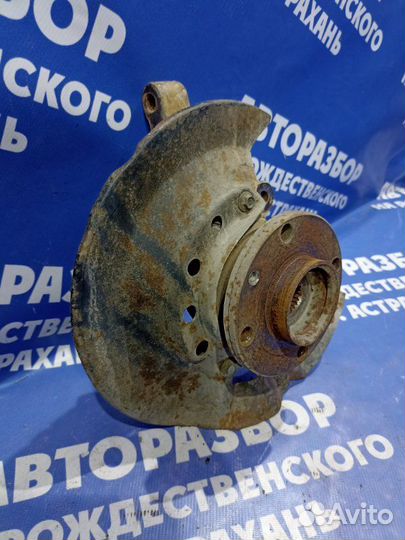 Передний левый поворотный кулак Datsun On-Do седан