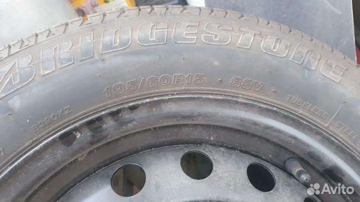 Bridgestone B390 195/60 R15