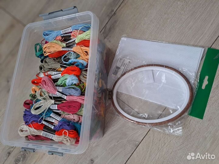 Материалы для вышивки