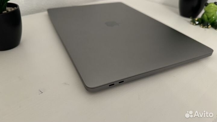 Apple MacBook Pro 16 2019 32gb 2TB