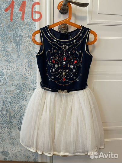 Платья на девочку праздничные и повседневные от
