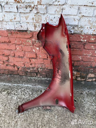 Крыло переднее правое Volkswagen Passat B5 260856