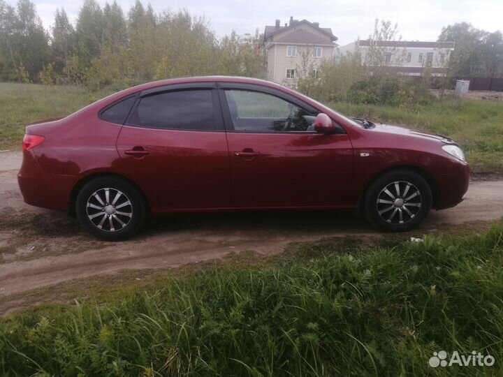 Hyundai Elantra 1.6 МТ, 2008, 268 000 км