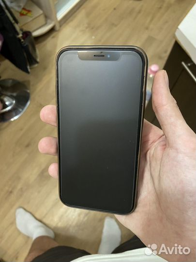 iPhone Xr, 128 ГБ