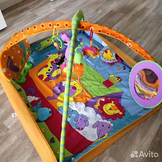 Развивающий коврик