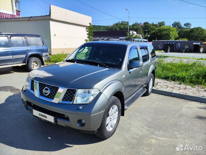 Nissan Pathfinder 2.5 AT, 2006, 325 758 км
