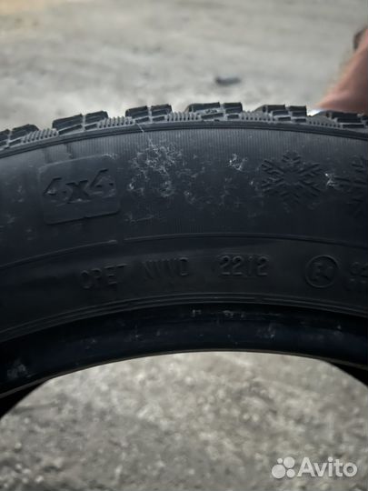 Continental WorldContact 4x4 235/55 R19