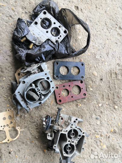 Карбюратор ваз жигули много запчастей жиклёров