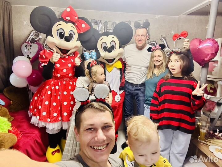 Аниматор веселые Мики-Маусы