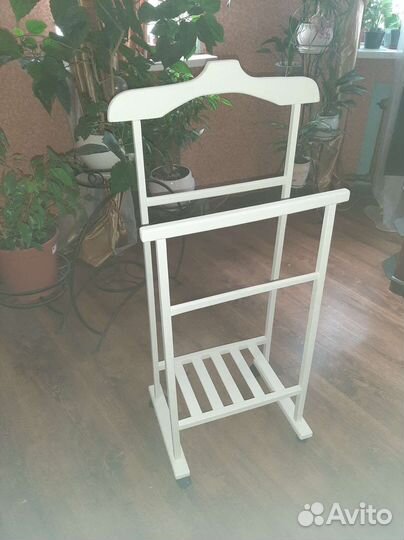 Вешалка напольная