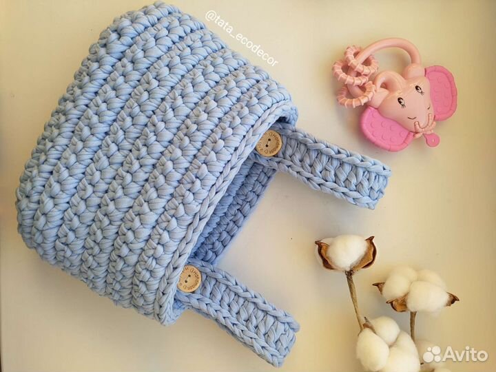 Вязаный карман органайзер на детск кроватку