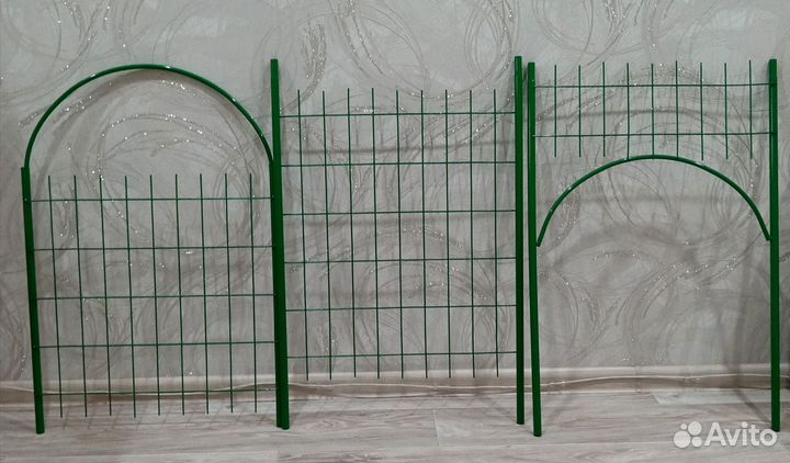 Опора для плетущихся огурцов или цветов