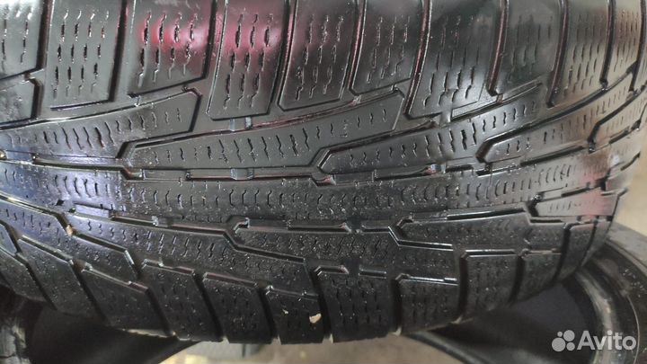 Nokian Tyres Hakkapeliitta R SUV 235/60 R18