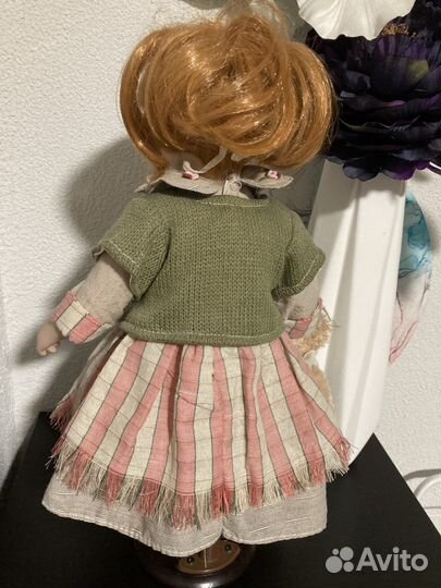 Интерьерная фарфоровая кукла